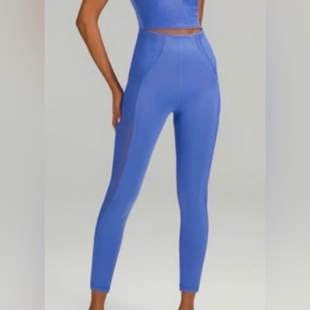 Lululemon Everlux and Mesh SHR Training Leggings 25”